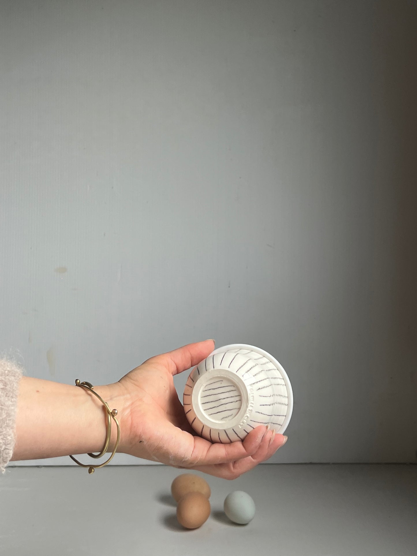 Pencil striped keep cup