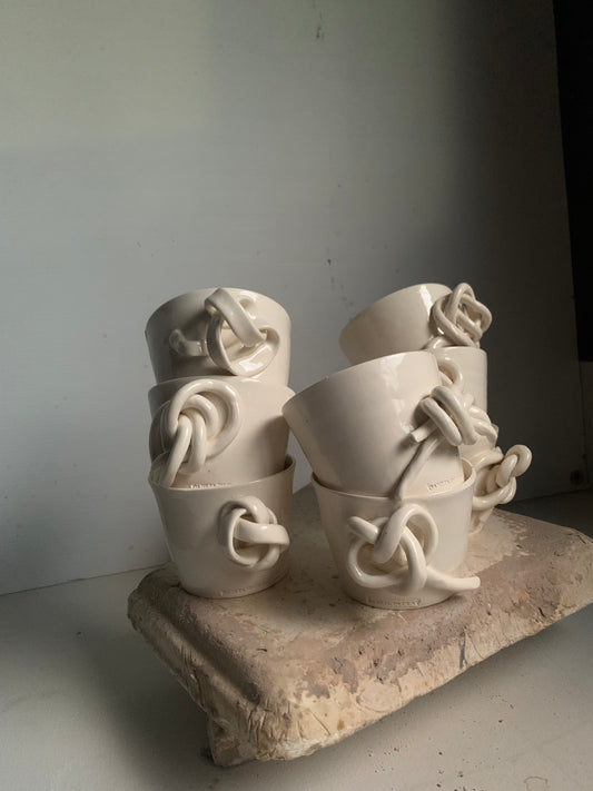 Knotted Cup