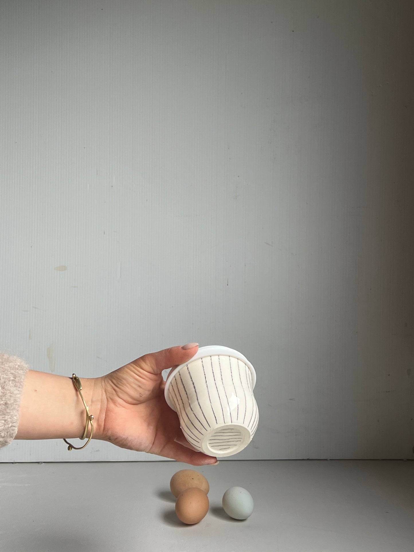 Pencil striped keep cup