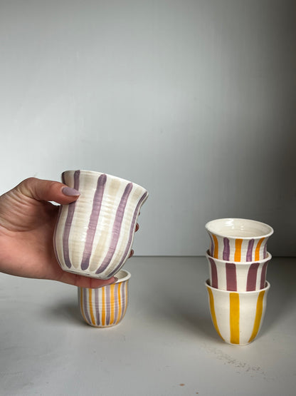 Medium lilac+beige striped Keep Cup