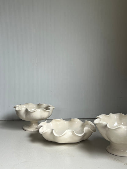 Ruffled Large Bowl