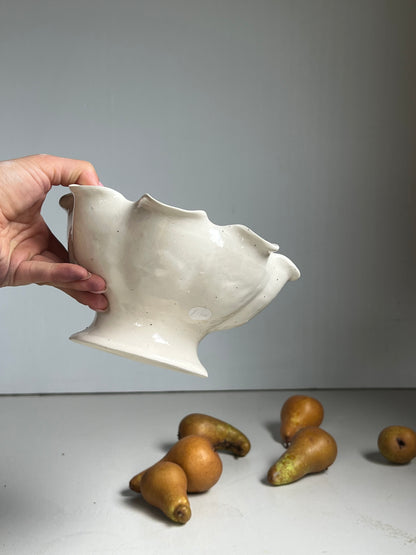 Scalloped bowl on pedestal