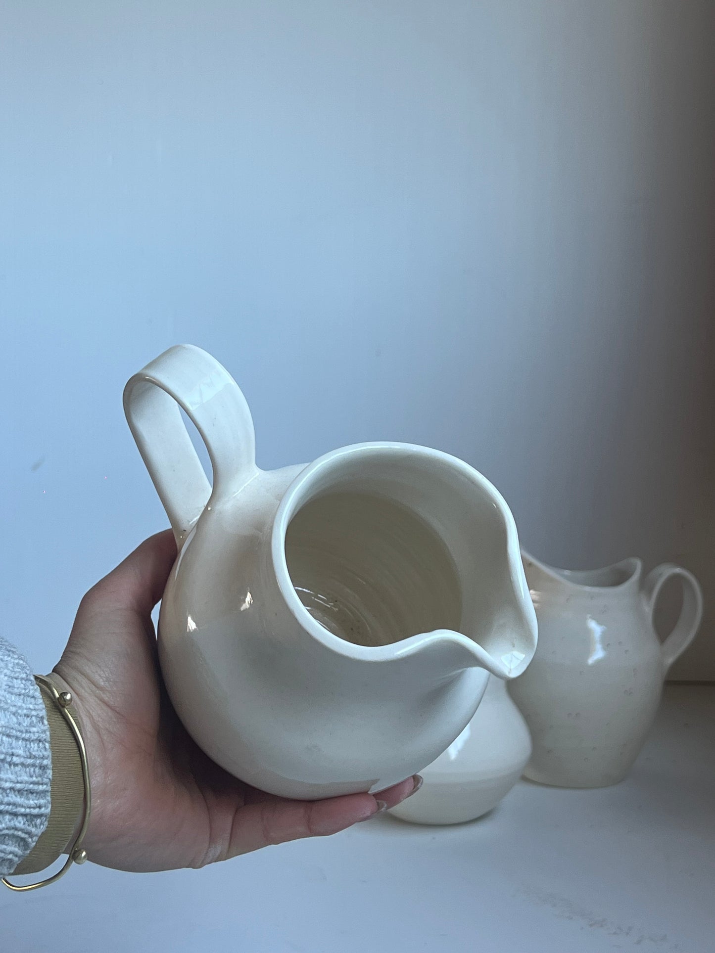 Jug II