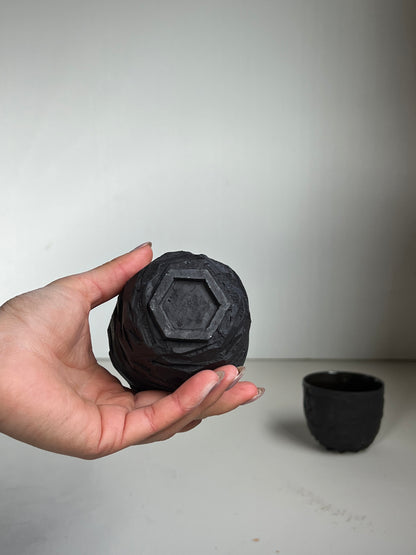 Black Clay large Kurinuki Teabowl